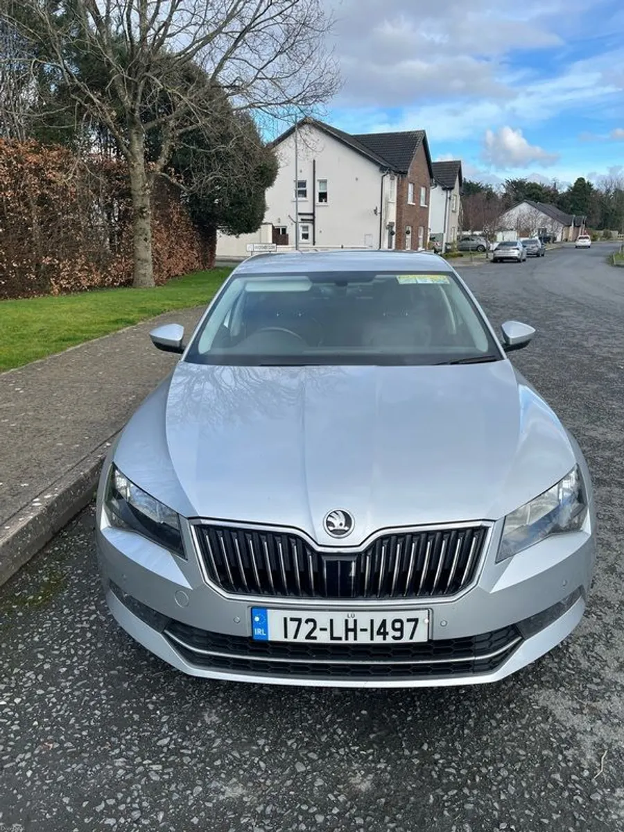 2017 Skoda Superb 2.0TDI SE - Image 2