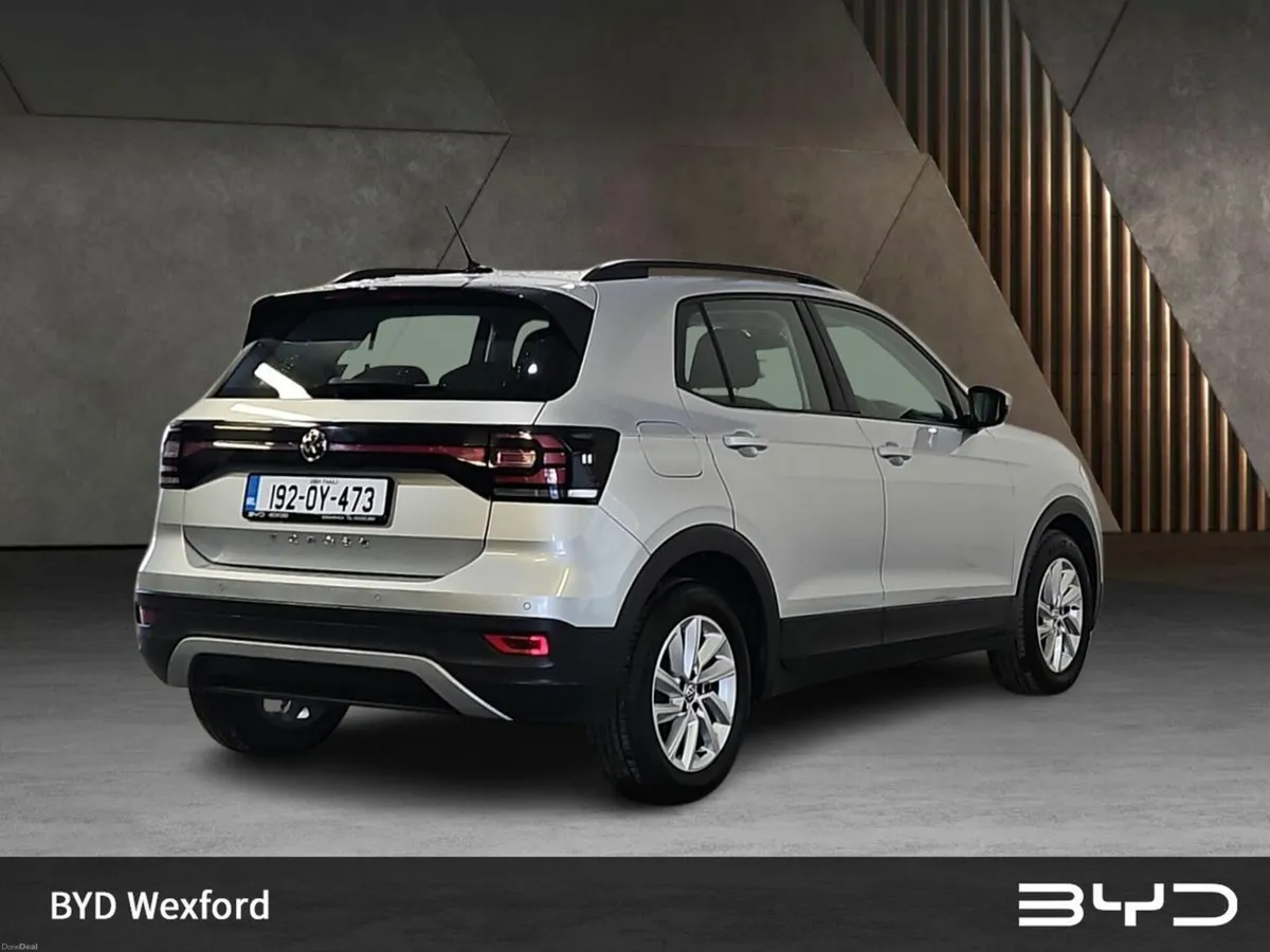 Volkswagen T-Cross LIFE 1.0 TSI 95HP - Image 3