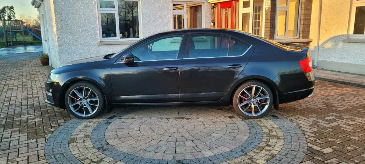 Skoda Octavia VRS - Image 2