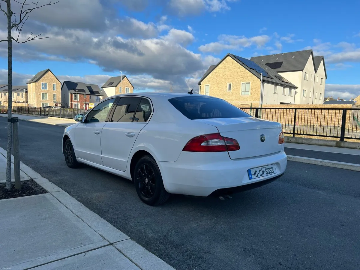 2010 Skoda Superb 1.9 Diesel NCT till 7/26 - Image 3