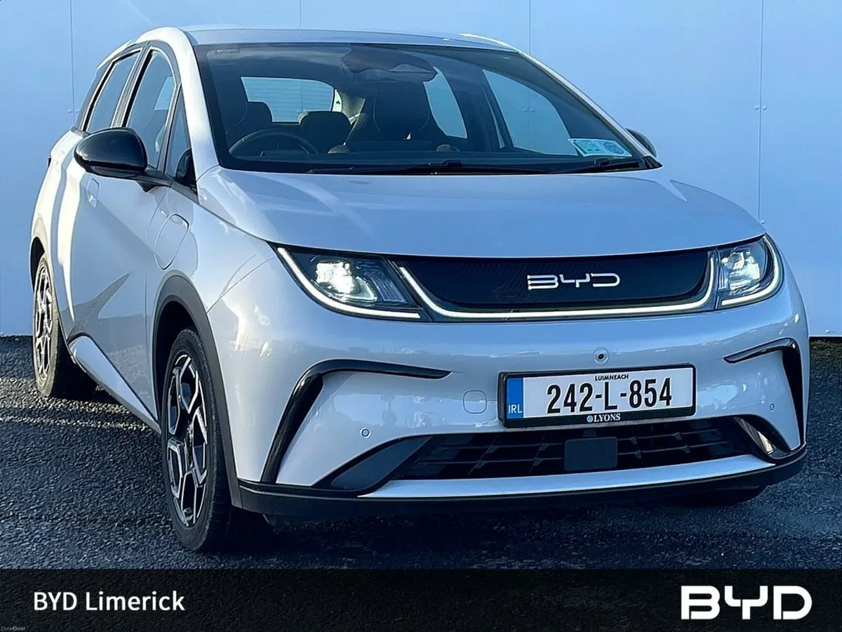 BYD DOLPHIN 60kWh 204PS Comfort - Image 1