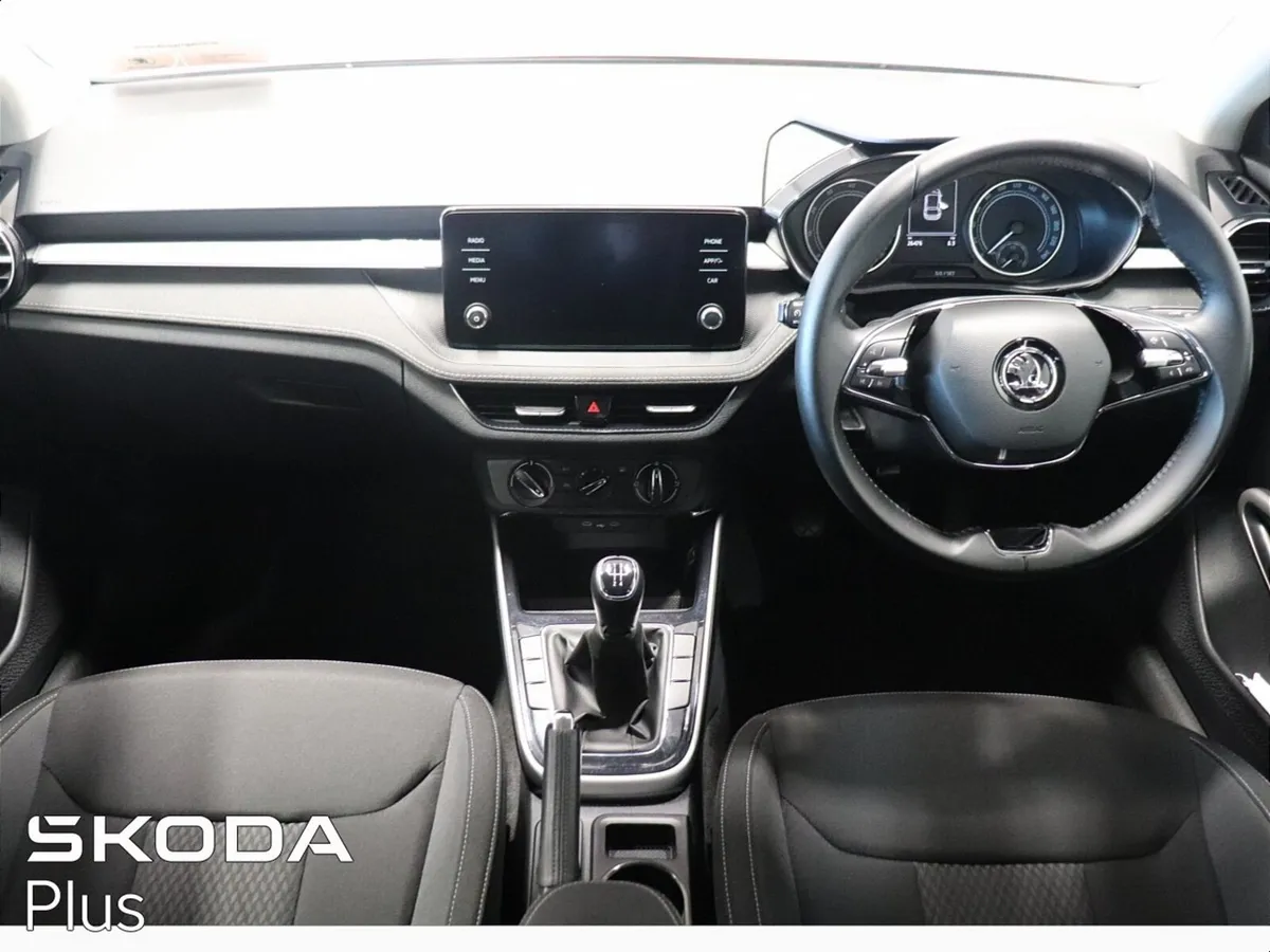 Skoda Fabia 1.0 TSI 95HP STYLE - Image 2