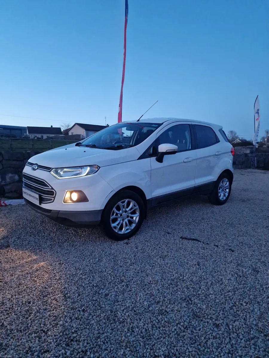 16 Ford EcoSport Auto 1.5 Titanium Powershift - Image 3