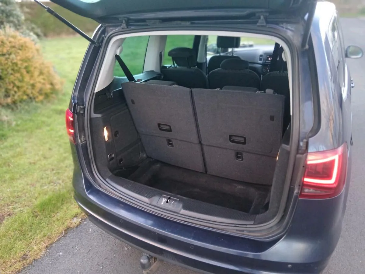 161 SEAT ALAHAMBRA 2.0 TDI ECOMOTIVE - Image 4