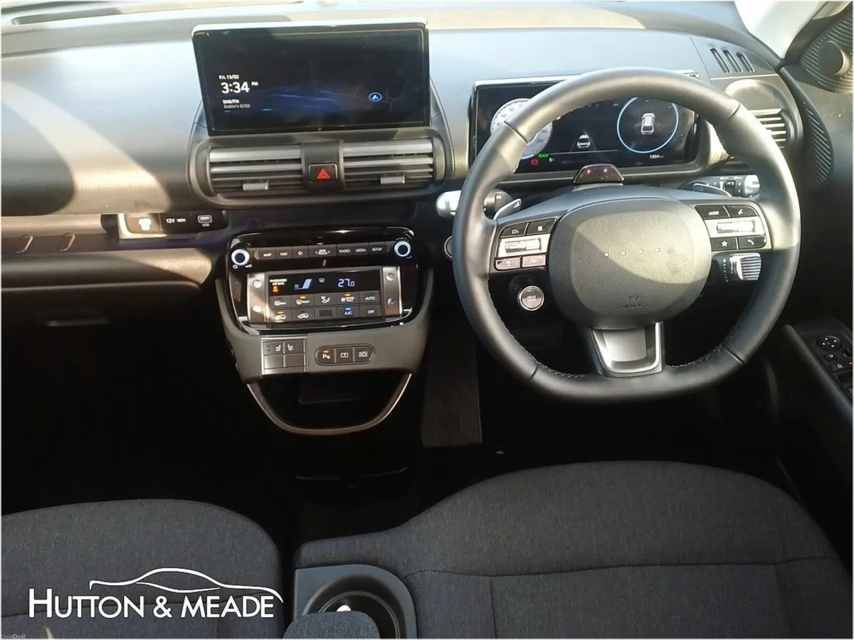 Hyundai INSTER Elegance 49kw Range 360kms - Image 3