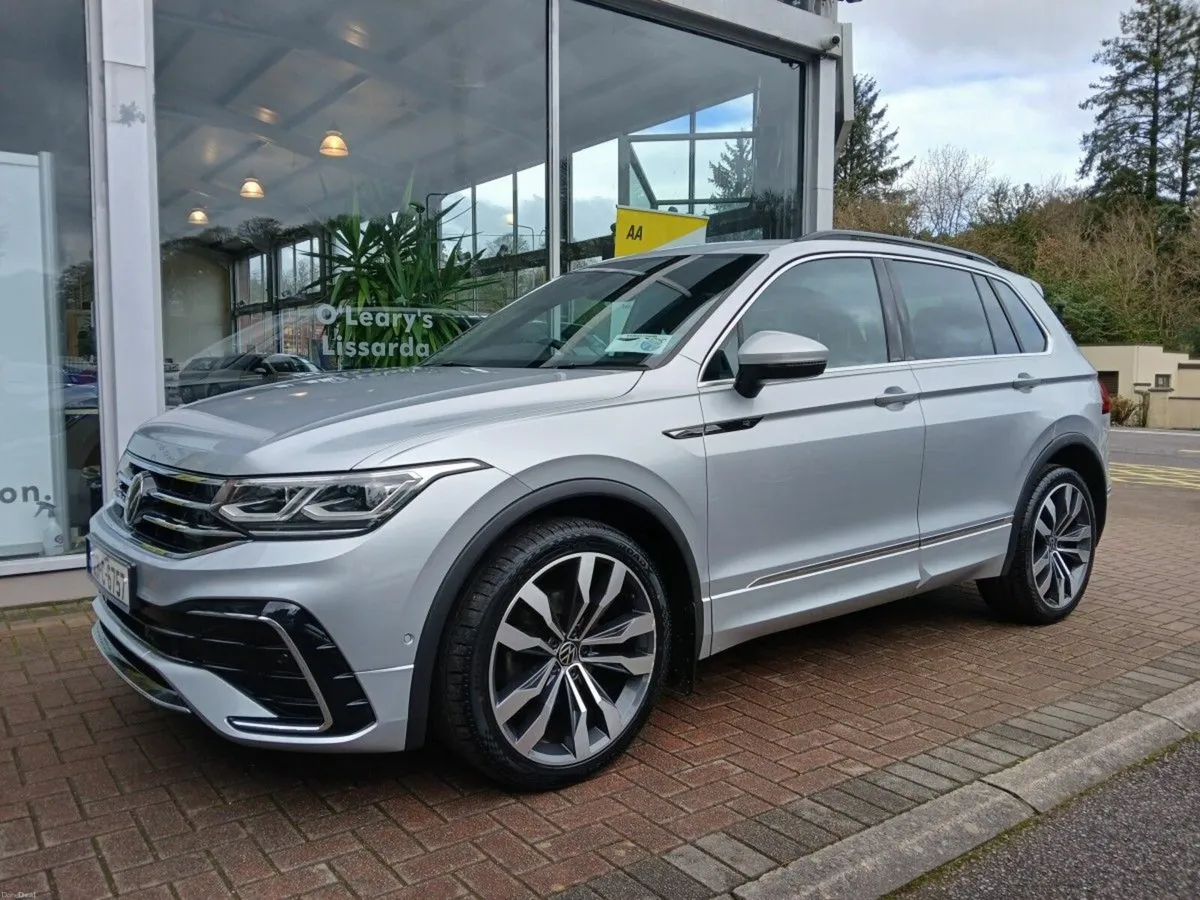 Volkswagen Tiguan 2.0 TDI 150HP R-Line, Silver Met - Image 2
