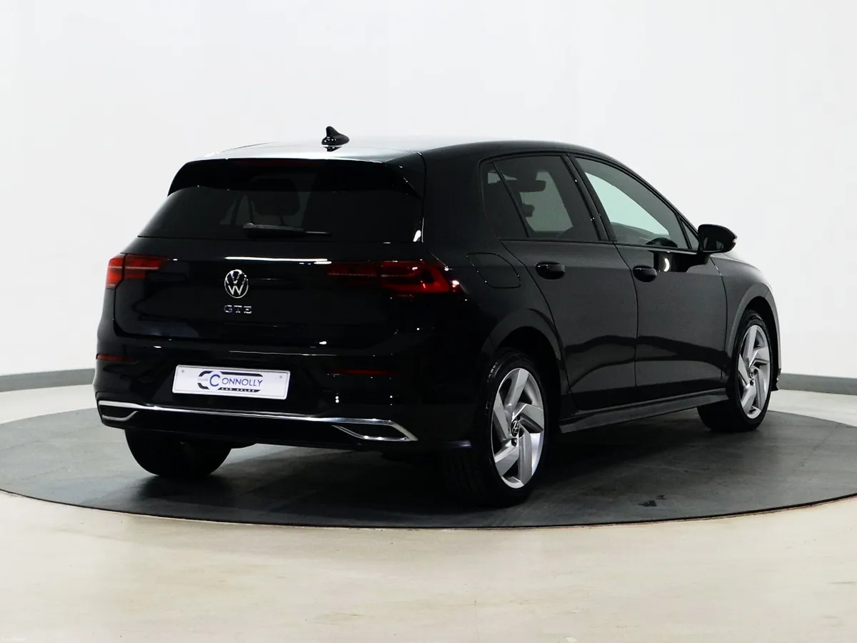 *26* 2023 Volkswagen Golf 1.4 GTE AUTO - Image 4