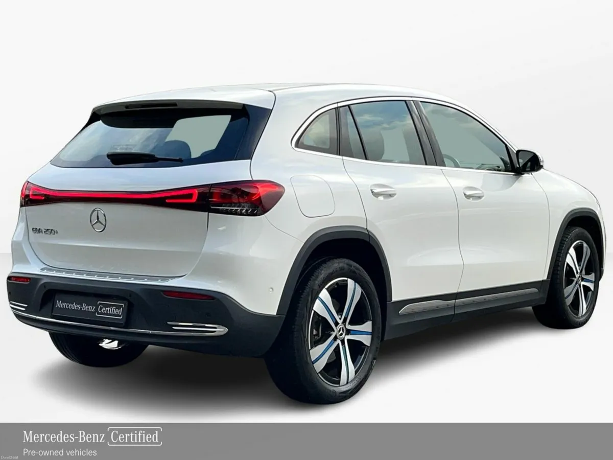 Mercedes-Benz EQA 250 + Progressive Line Electric - Image 3