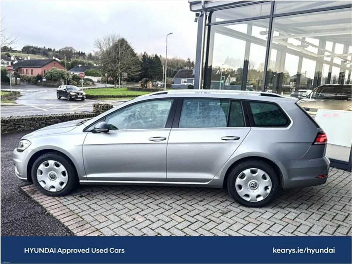Volkswagen Golf 1.2 TSI Estate Auto - Image 6