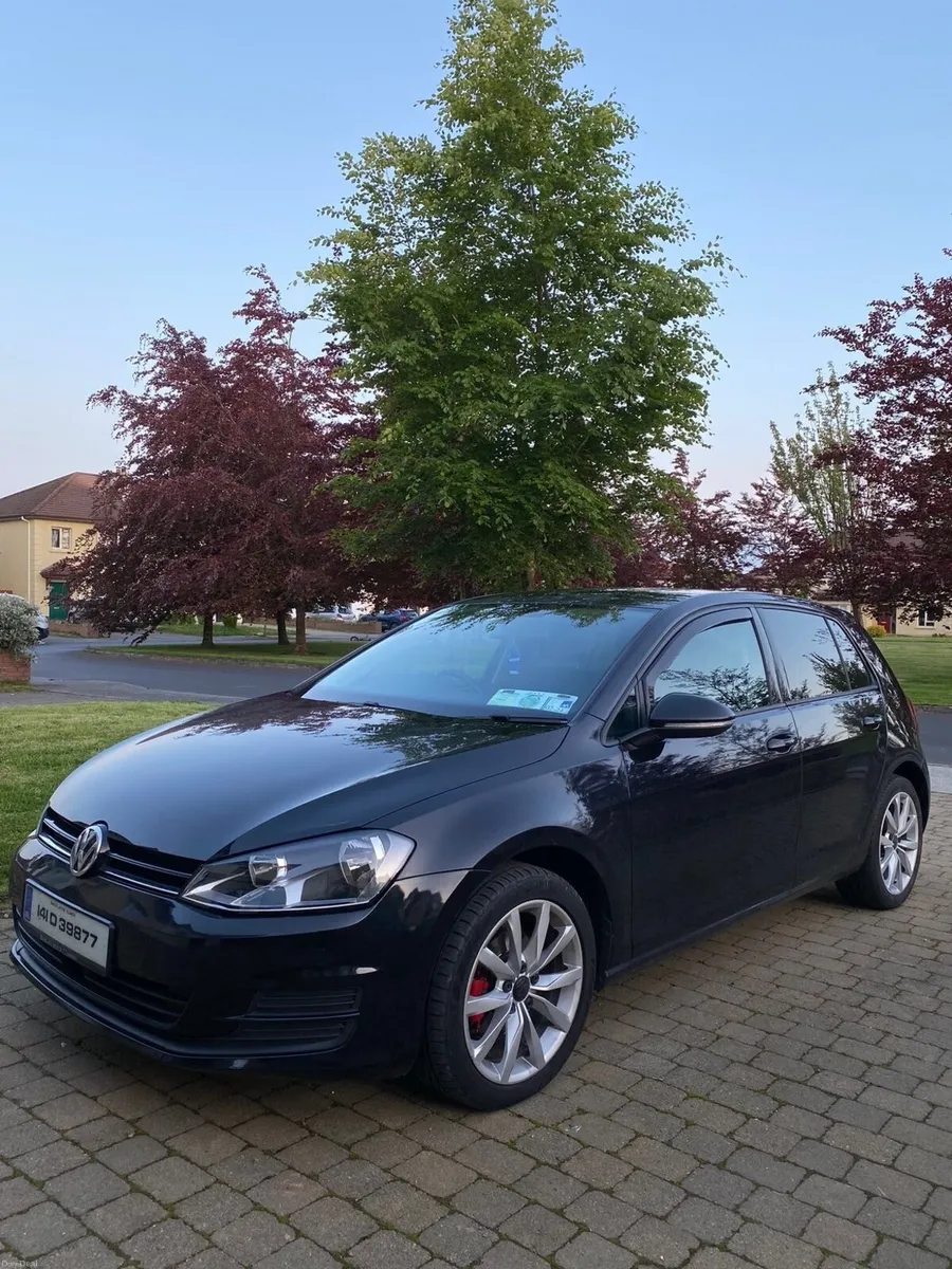 Volkswagen Golf 2014 - Image 1