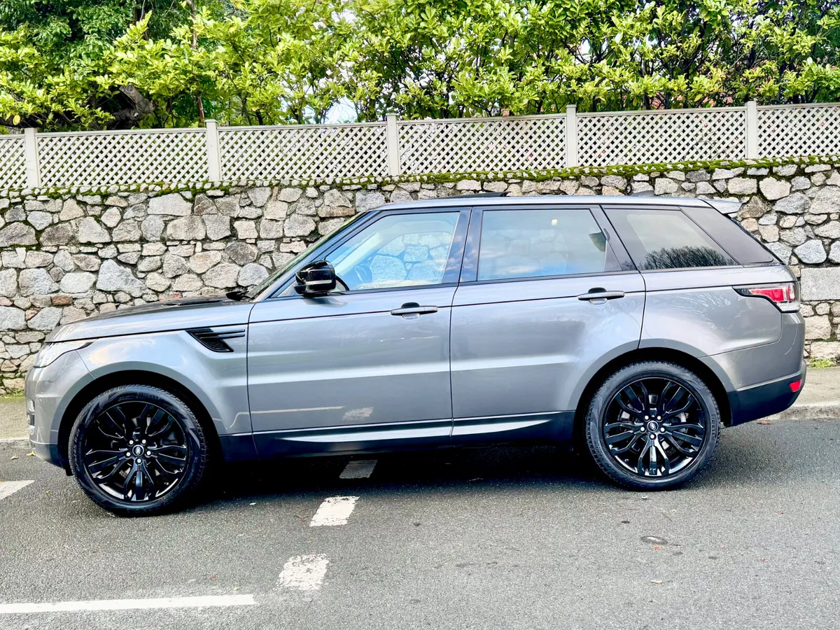 Land Rover Range Rover Sport 2017!!7 SEATER!!3.0l - Image 3