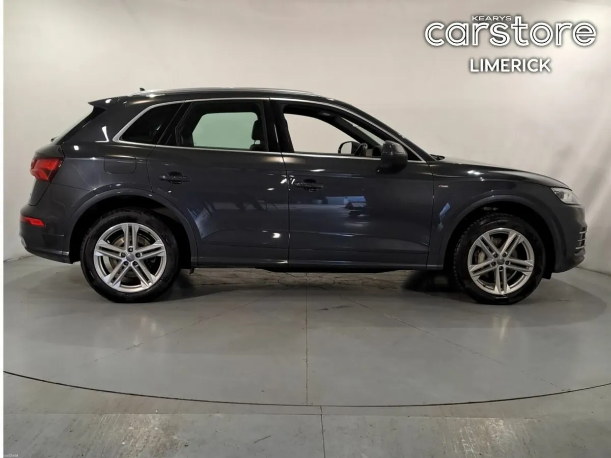 Audi Q5 50TFSI e S Line Auto - Image 2