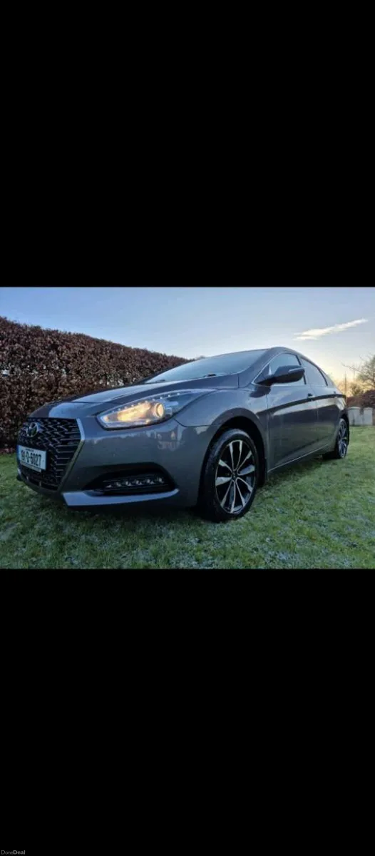Hyundai i40 Executive - Image 2