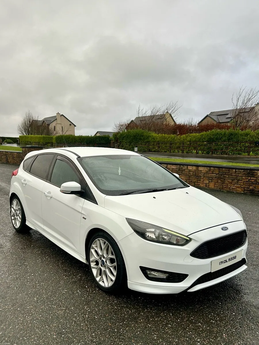 2017 Ford Focus ST Line - Image 1