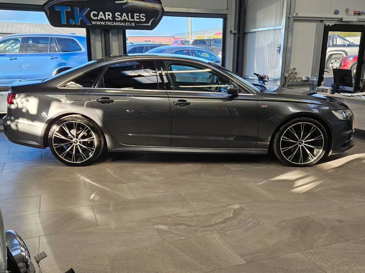 17 AUDI A6 S-LINE ULTRA - Image 2