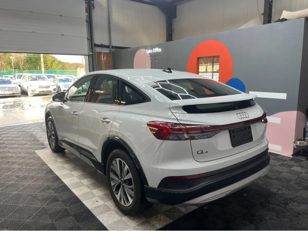 Audi Q4 e-tron 2024 AUDI Q4 E-TRON SPORTBACK ELECT - Image 4
