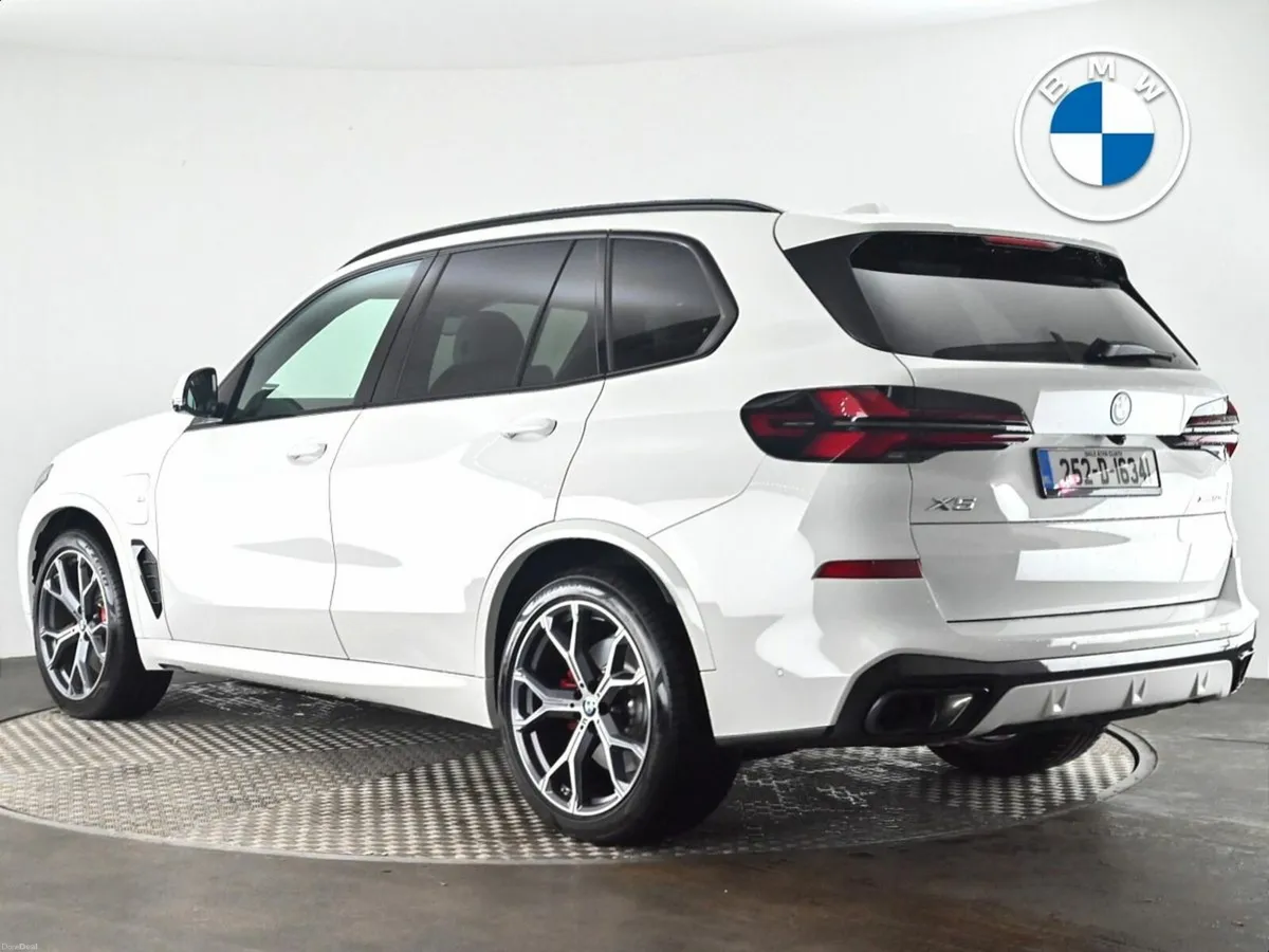 BMW X5 xDrive50e M Sport - Image 2