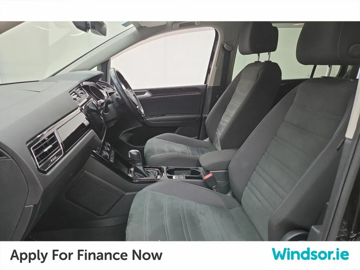 Volkswagen Touran 1.4 TSI Highline DSG 7 Seater - Image 4