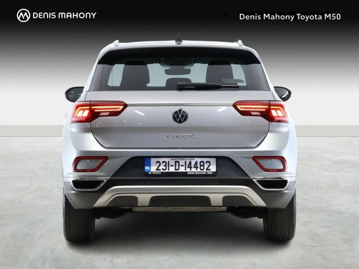 Volkswagen T-Roc Style Plus Auto - Image 4