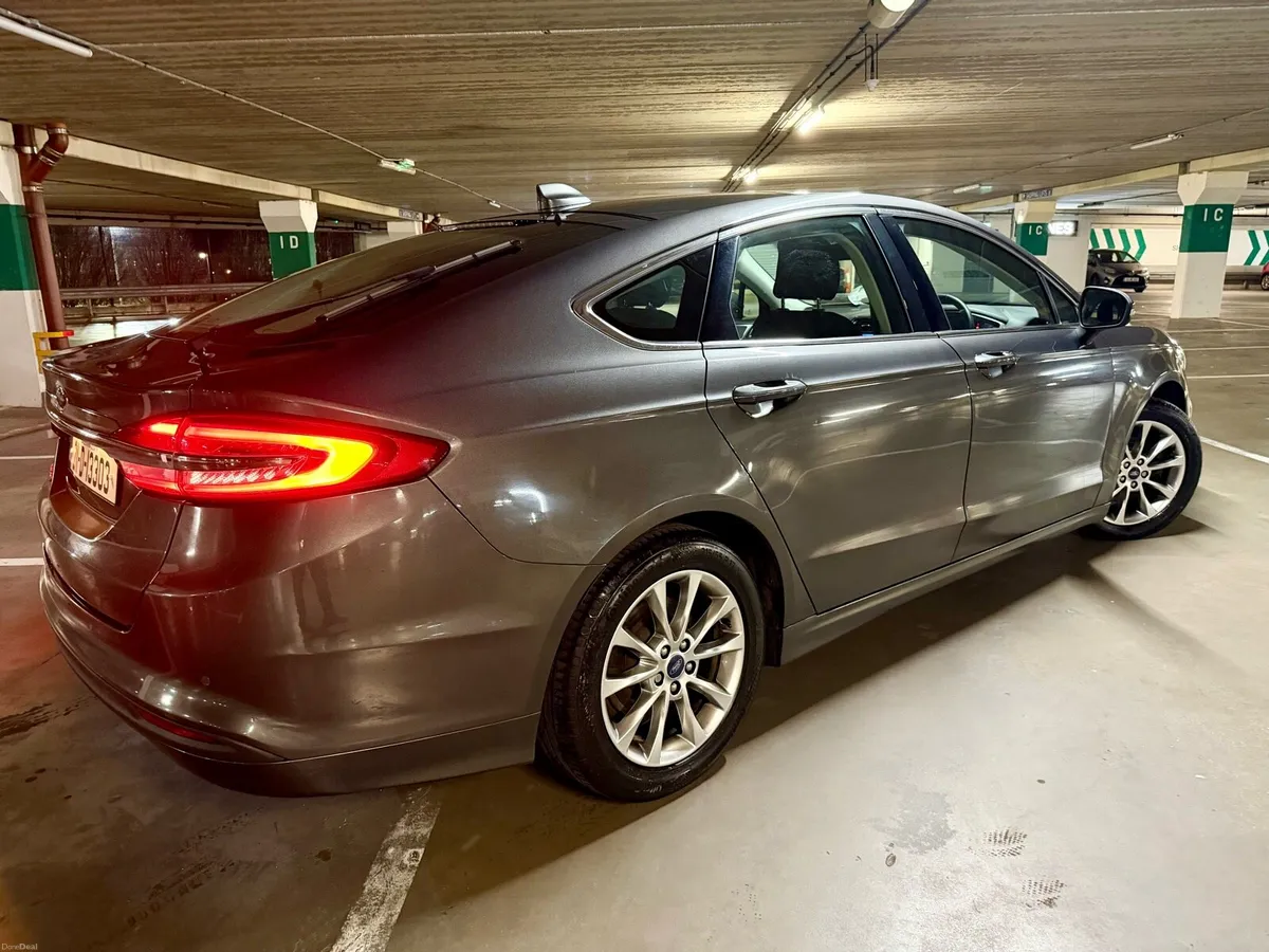 2021 Ford Mondeo Zetec 2.0TDI - Image 4