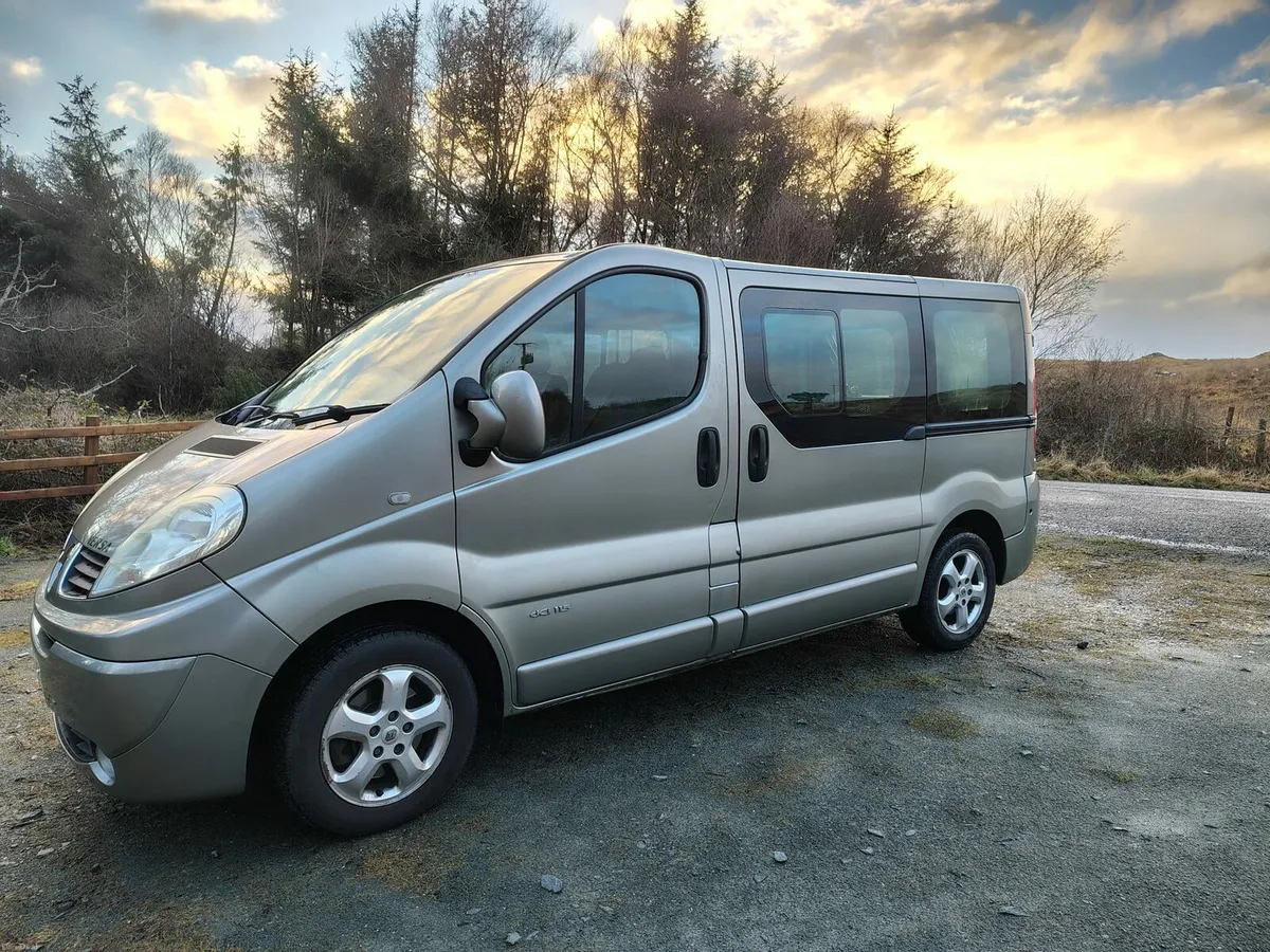 Wheelchair accessible van - Image 1
