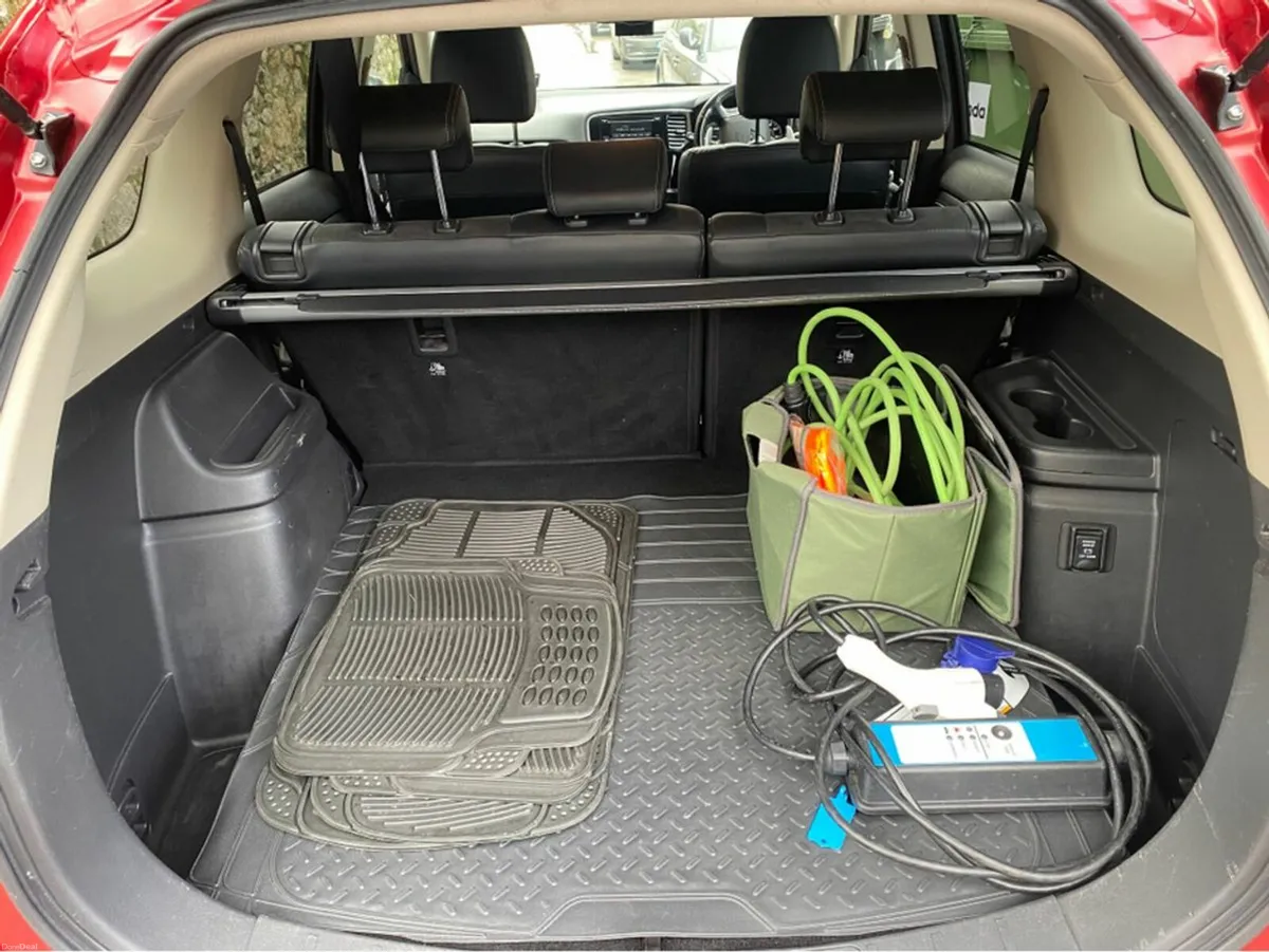 Mitsubishi Outlander 2.0  PHEV AUTO@ WALTONS GARAG - Image 2