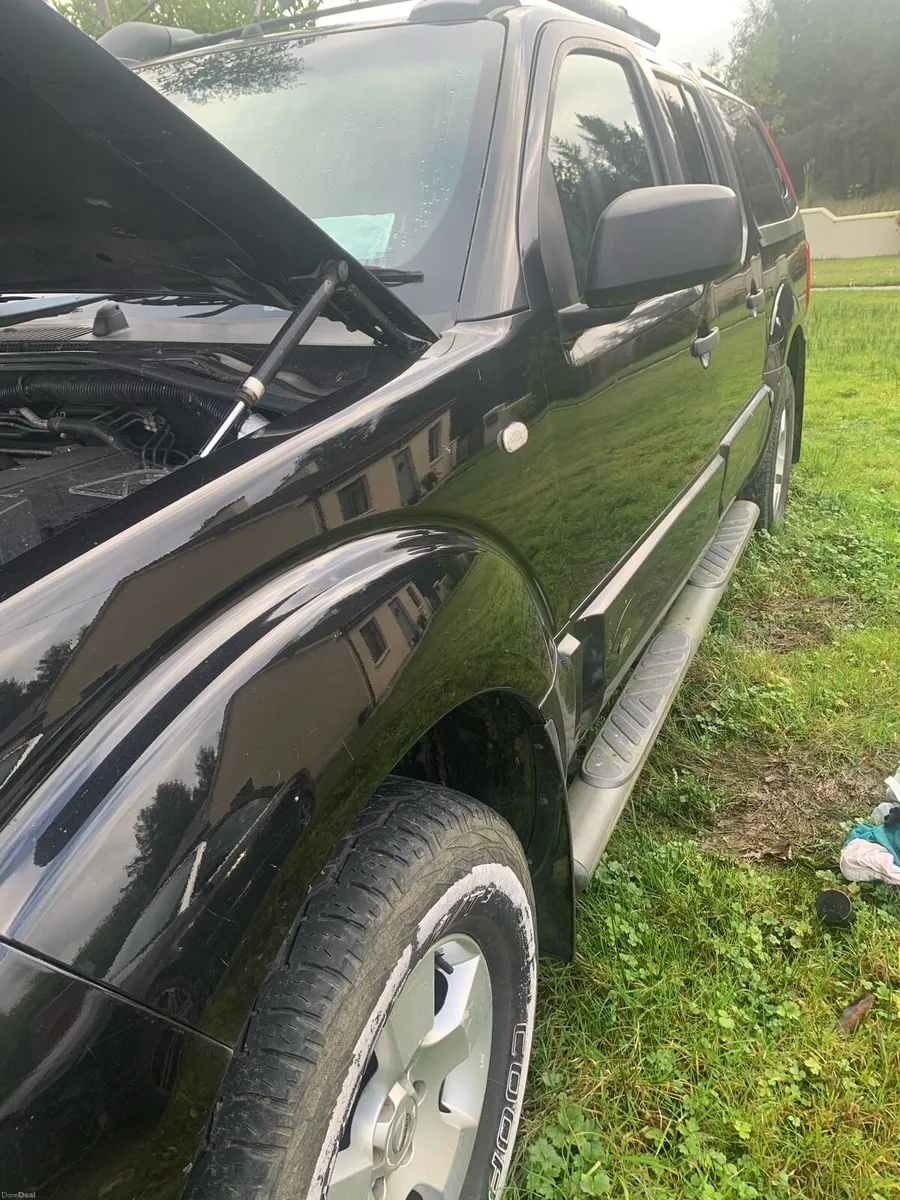 Nissan Navara - Image 2