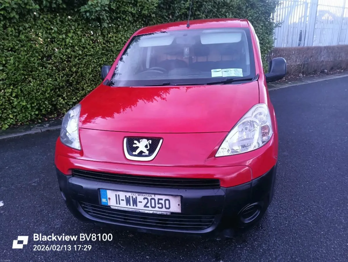 Peugeot Partner 2011  1.6diesel - Image 1
