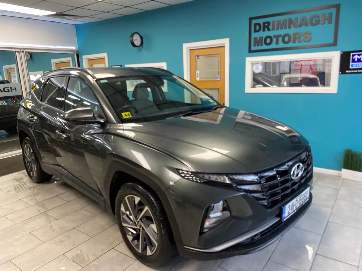 Hyundai Tucson 2024 executive - Image 3