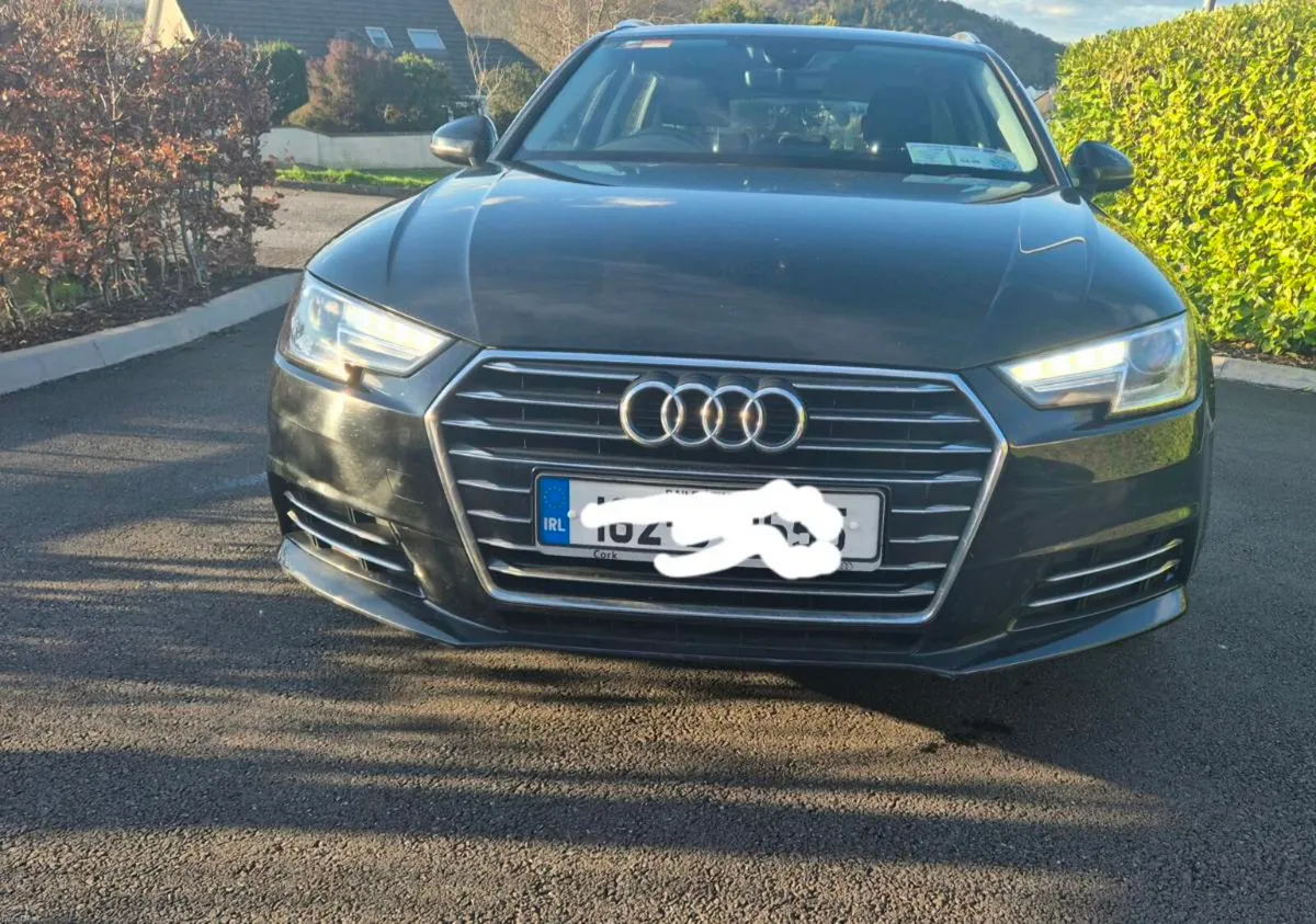 Audi A4 - Image 1