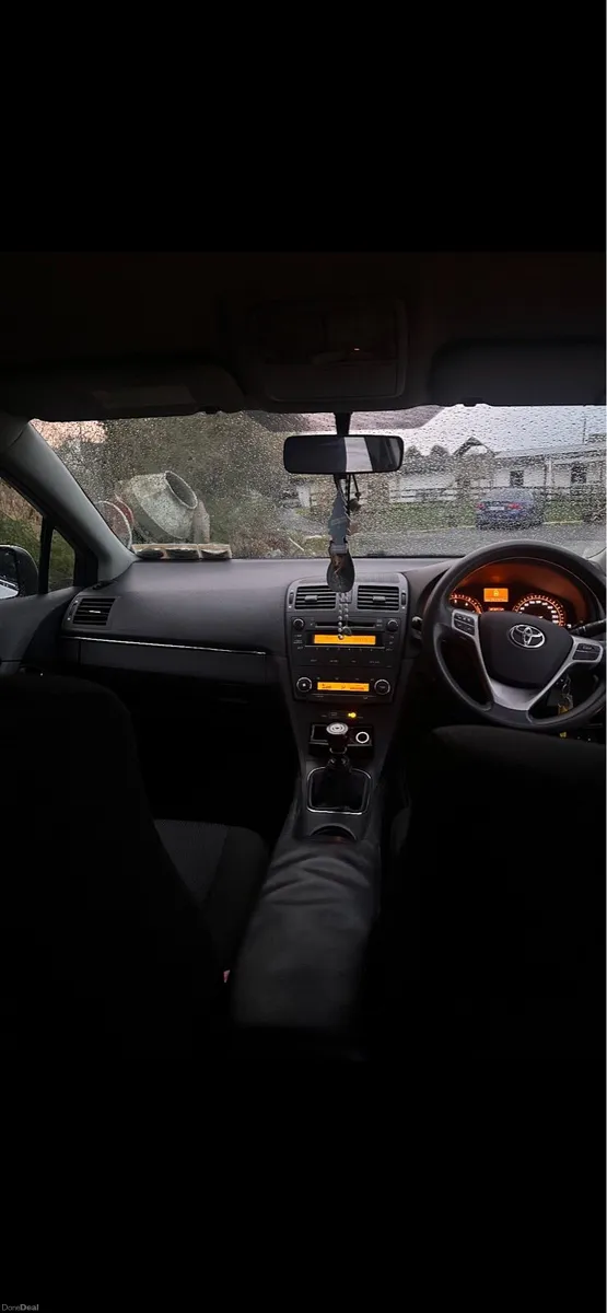 Toyota avensis - Image 2