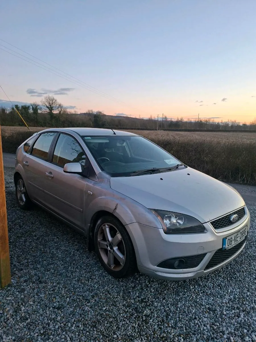 FORD FOCUS 2008 - Image 2
