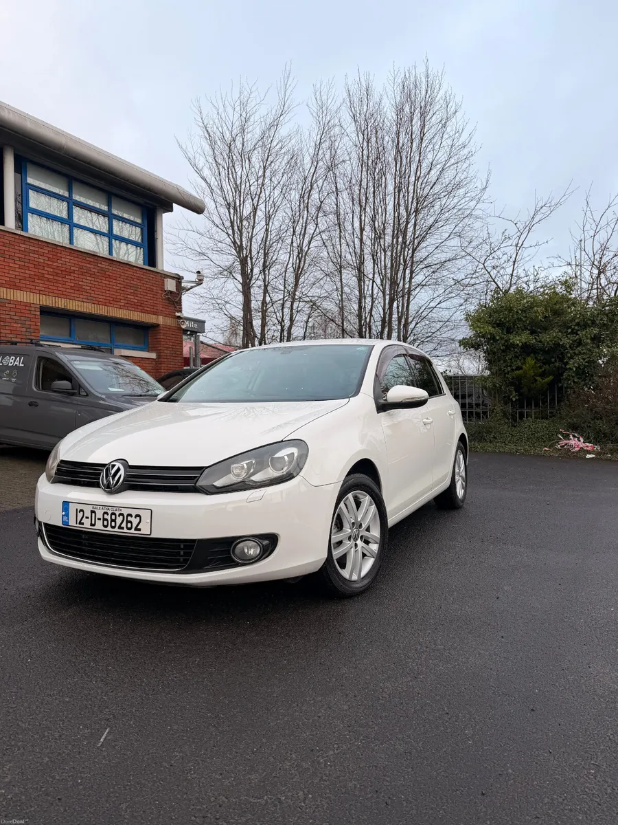 Volkswagen Golf 2012 Automatic - Image 2