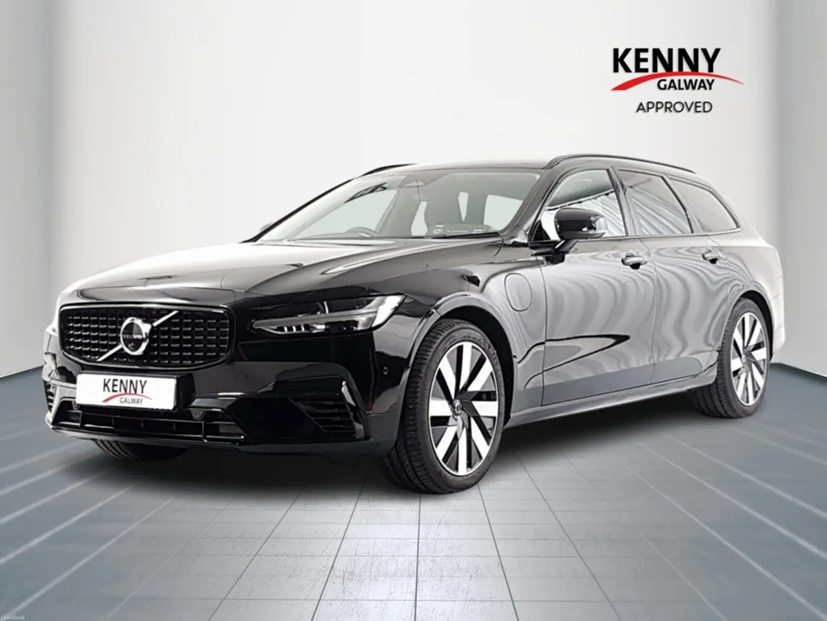 Volvo V90 + T6 PHEV AWD AUTO PLUS - Image 3