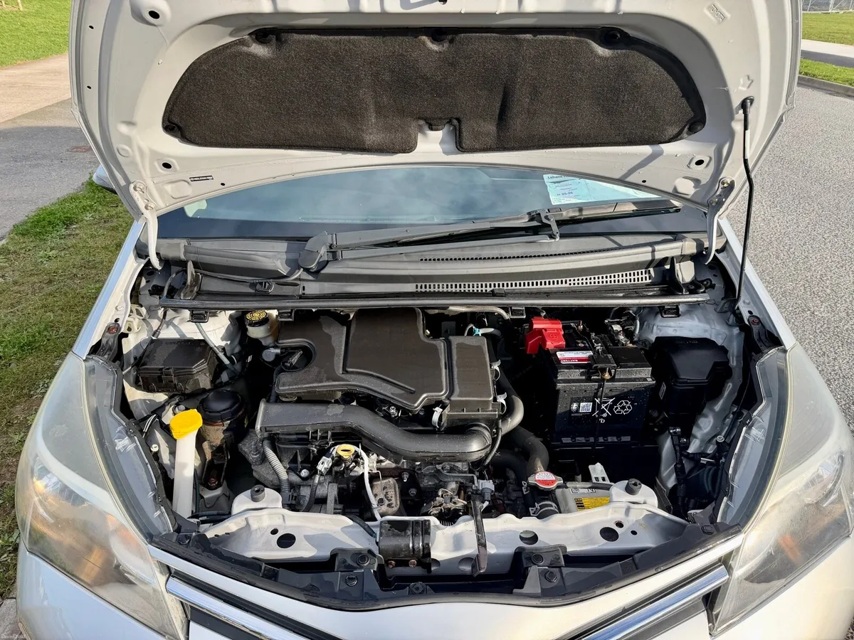 TOYOTA YARIS 1.0 LUNA 4DR - Image 4
