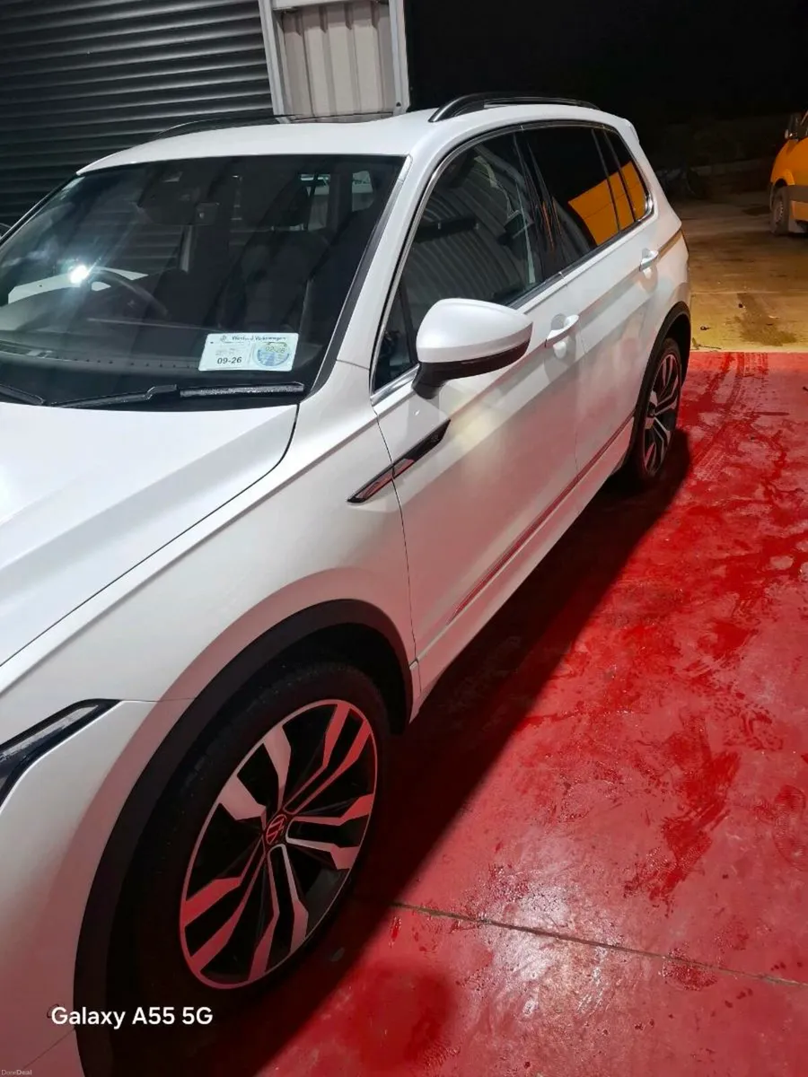 Volkswagen Tiguan Rline 2.0TDI 150BHP AUTO - Image 2