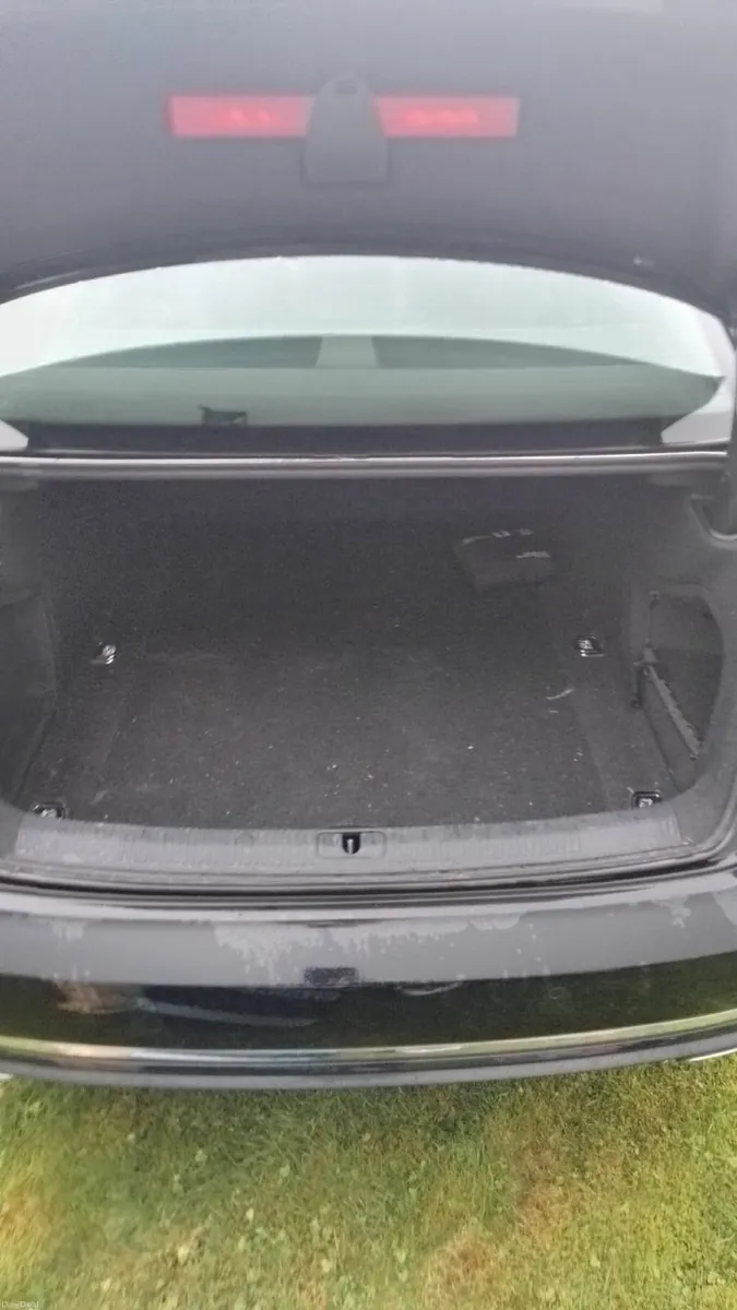 Audi A4 2020 - Image 2