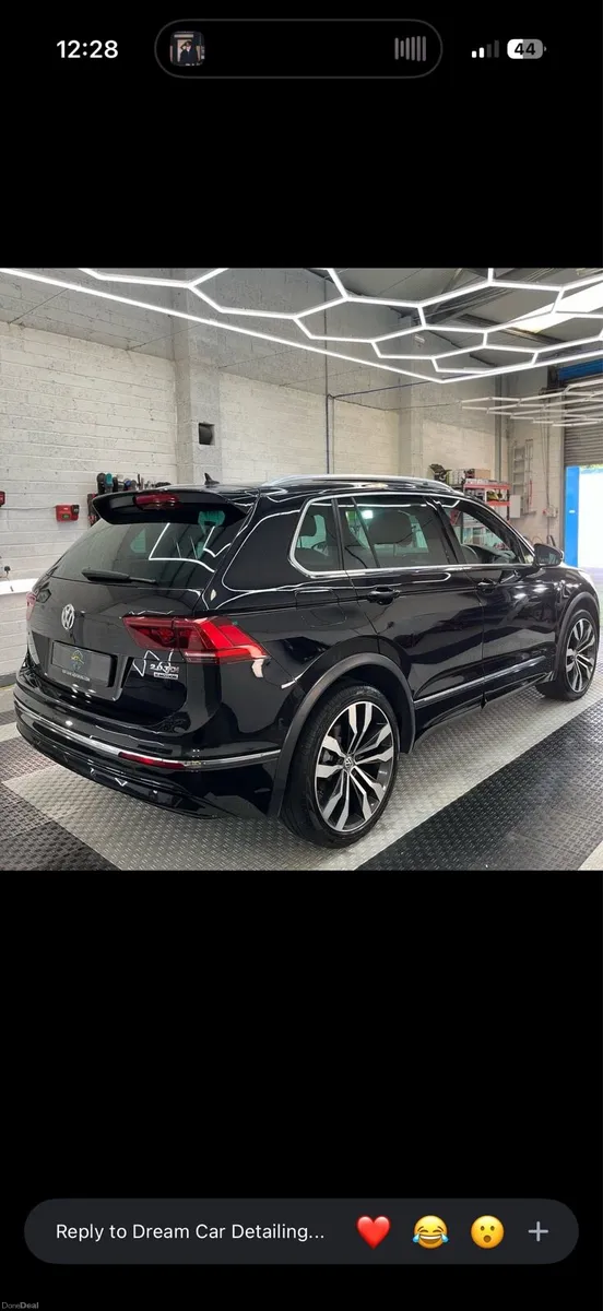 Volkswagen  Tiguan  RLINE - Image 3
