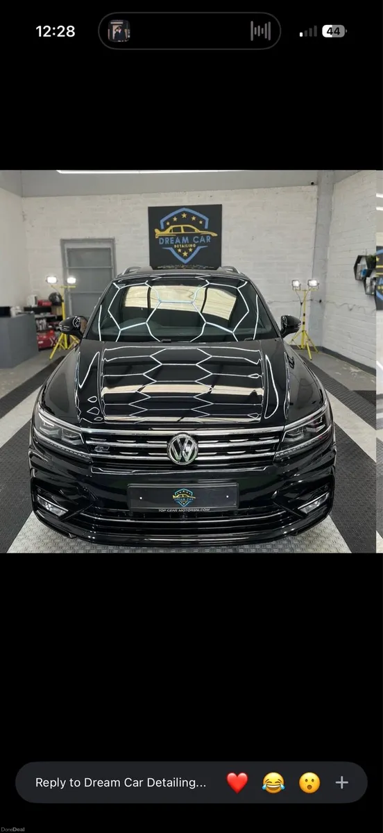 Volkswagen  Tiguan  RLINE - Image 2
