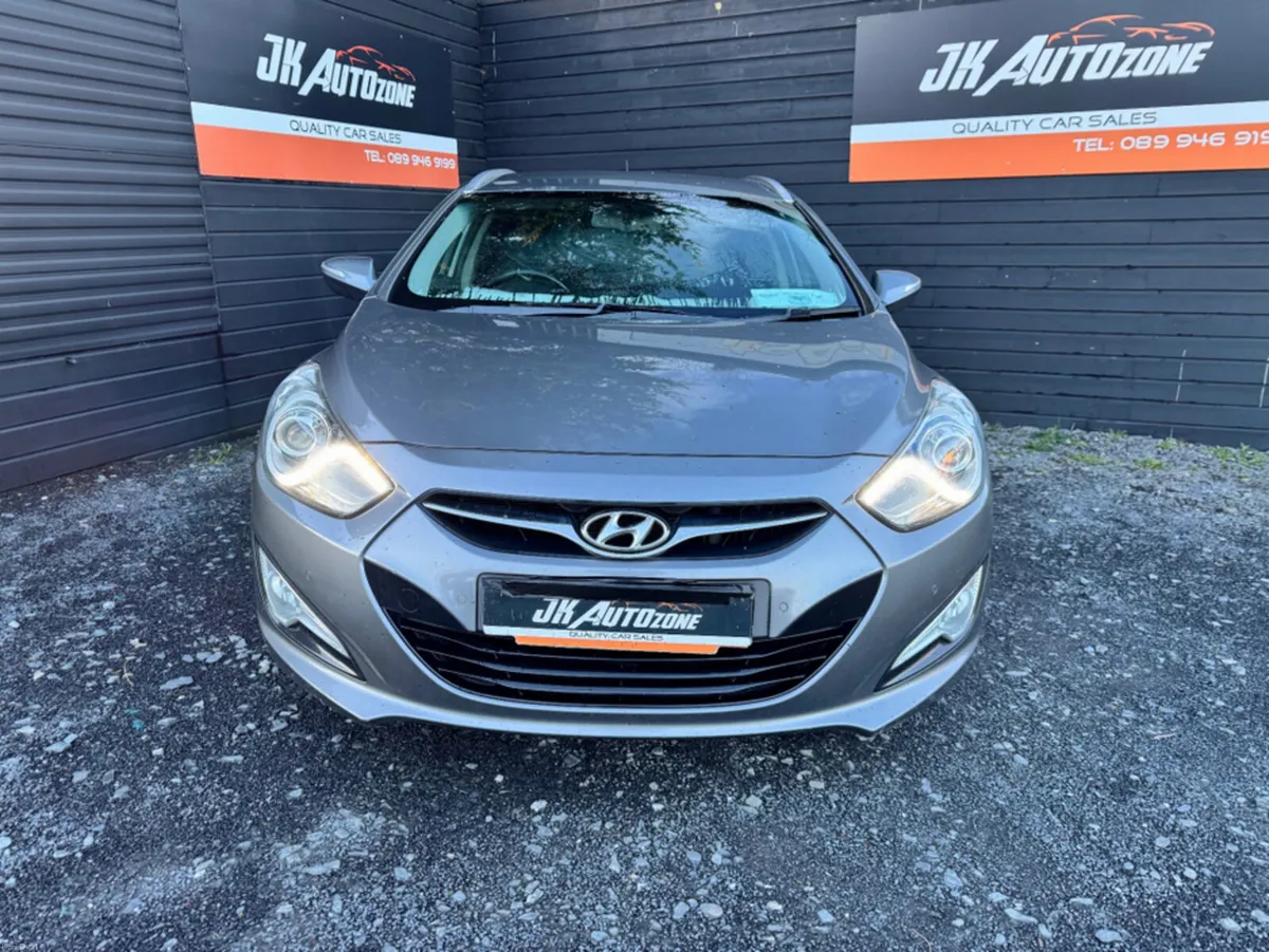 Hyundai i40 1.7 CRDI STYLE BLUE DRIV 5DR - Image 3