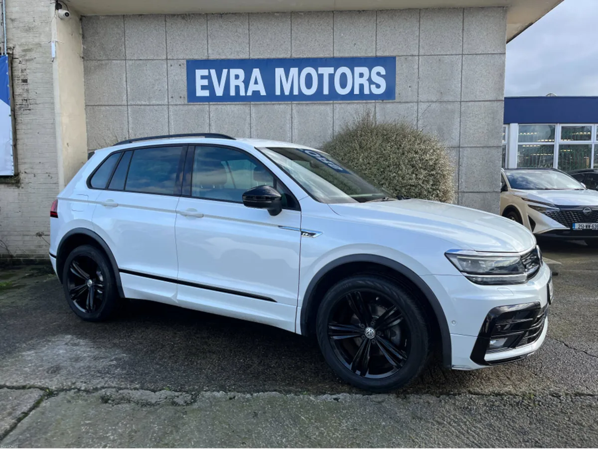 Volkswagen Tiguan R-LINE 4 MOTION AUTOMATIC 2.0 DI - Image 3