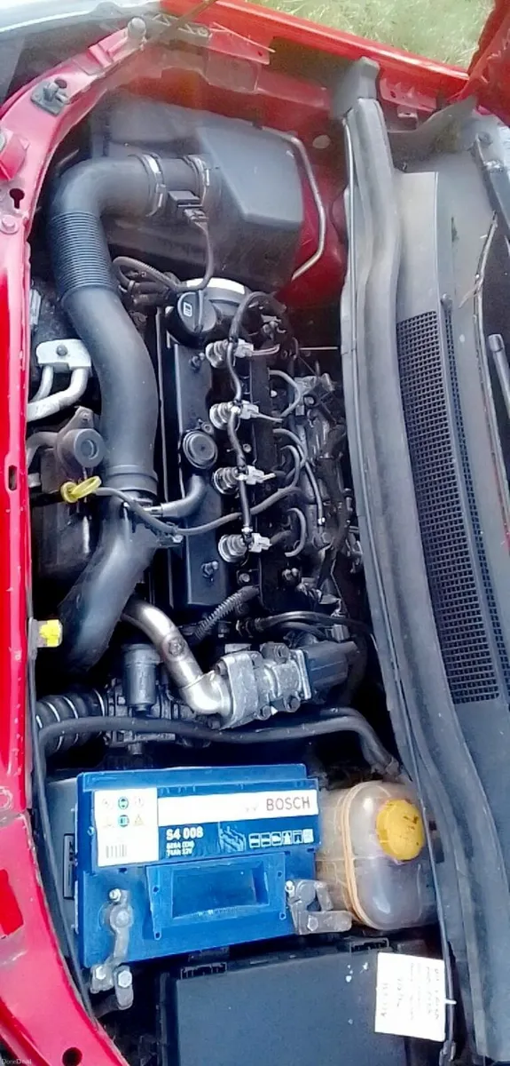 Vauxhall Zafira 2010 - Image 2