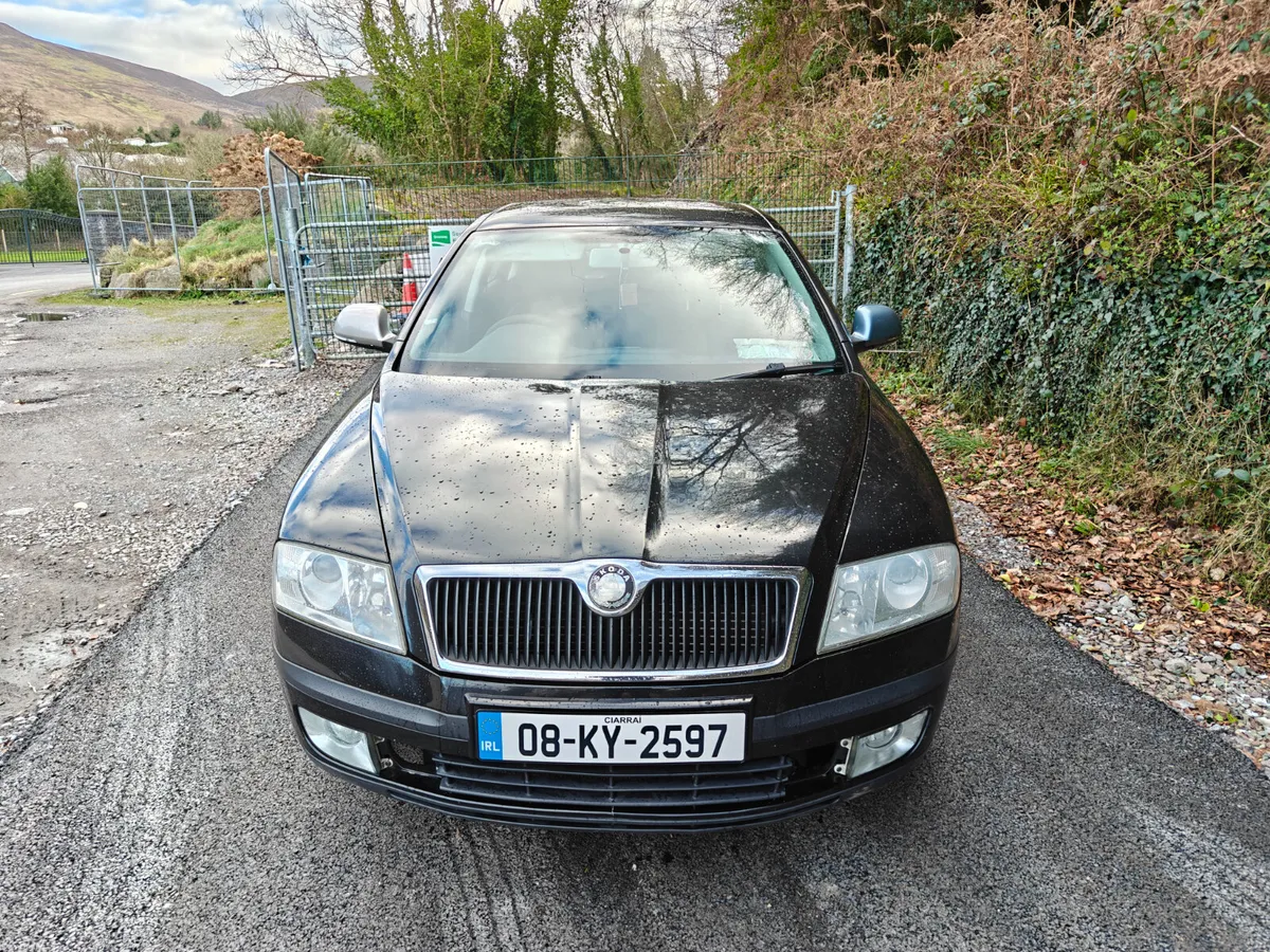 Skoda Octavia NCT 10/26 TAX 04/26 - Image 2