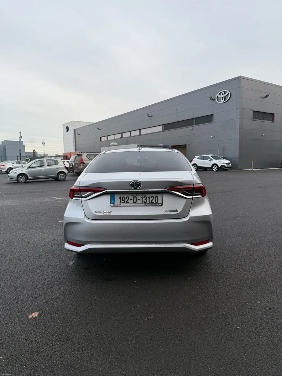 Toyota Corolla Hybrid Luna Sport - 1 YEAR WARRANTY - Image 2