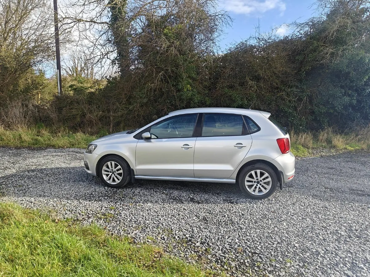 Volkswagen Polo 2015 - Image 4