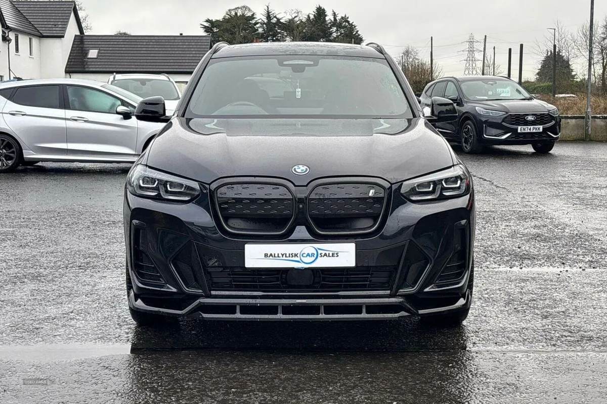 BMW iX3 80kWh M Sport Pro Electric Auto (286 ps) i - Image 4