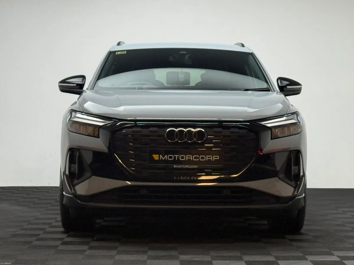 Audi Q4 e-tron 50 BLACK EDITION QUATTRO - Image 2