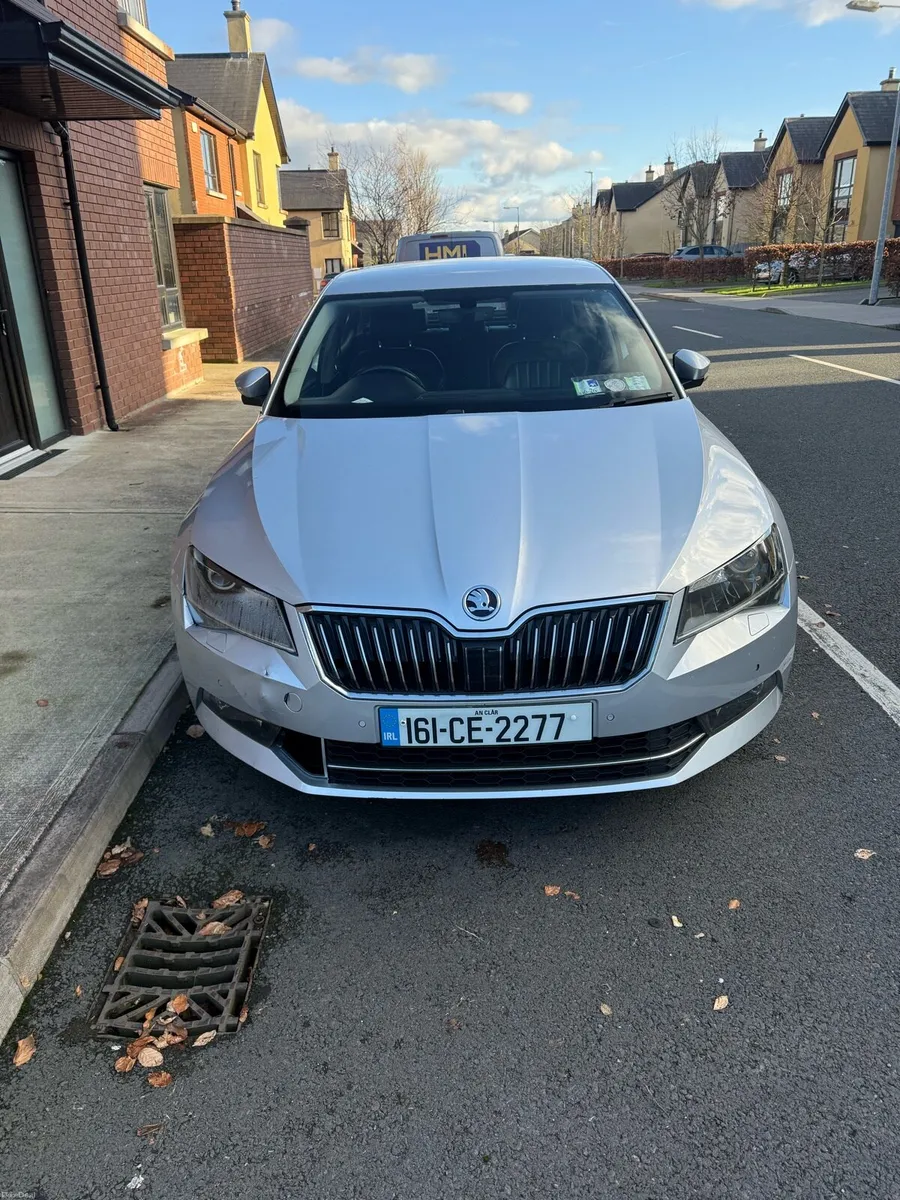 Skoda Superb 2016 - Image 1