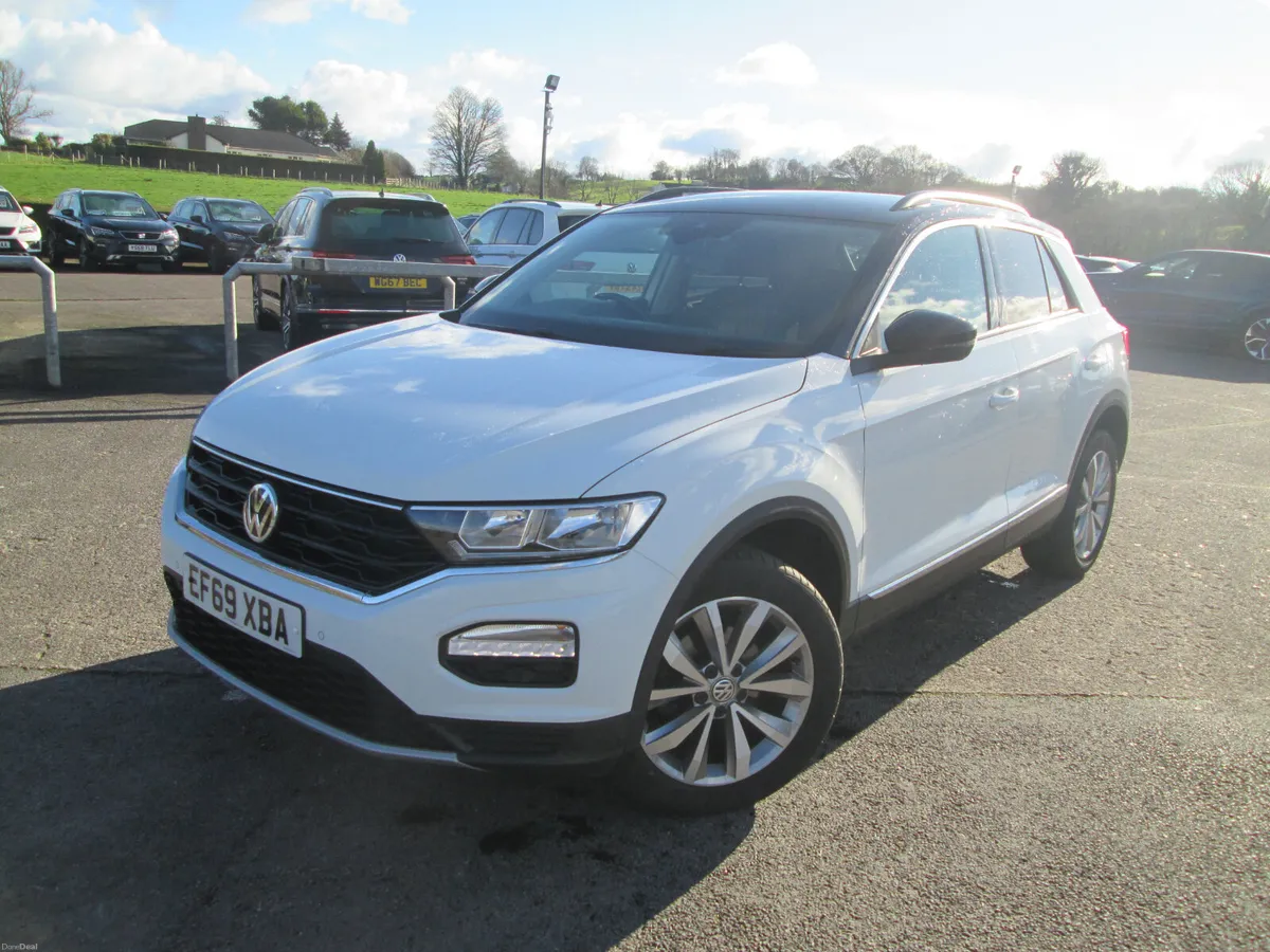 2020  VOLKSWAGEN  T-ROC  1.6  TDI  DESIGN  5DR - Image 2