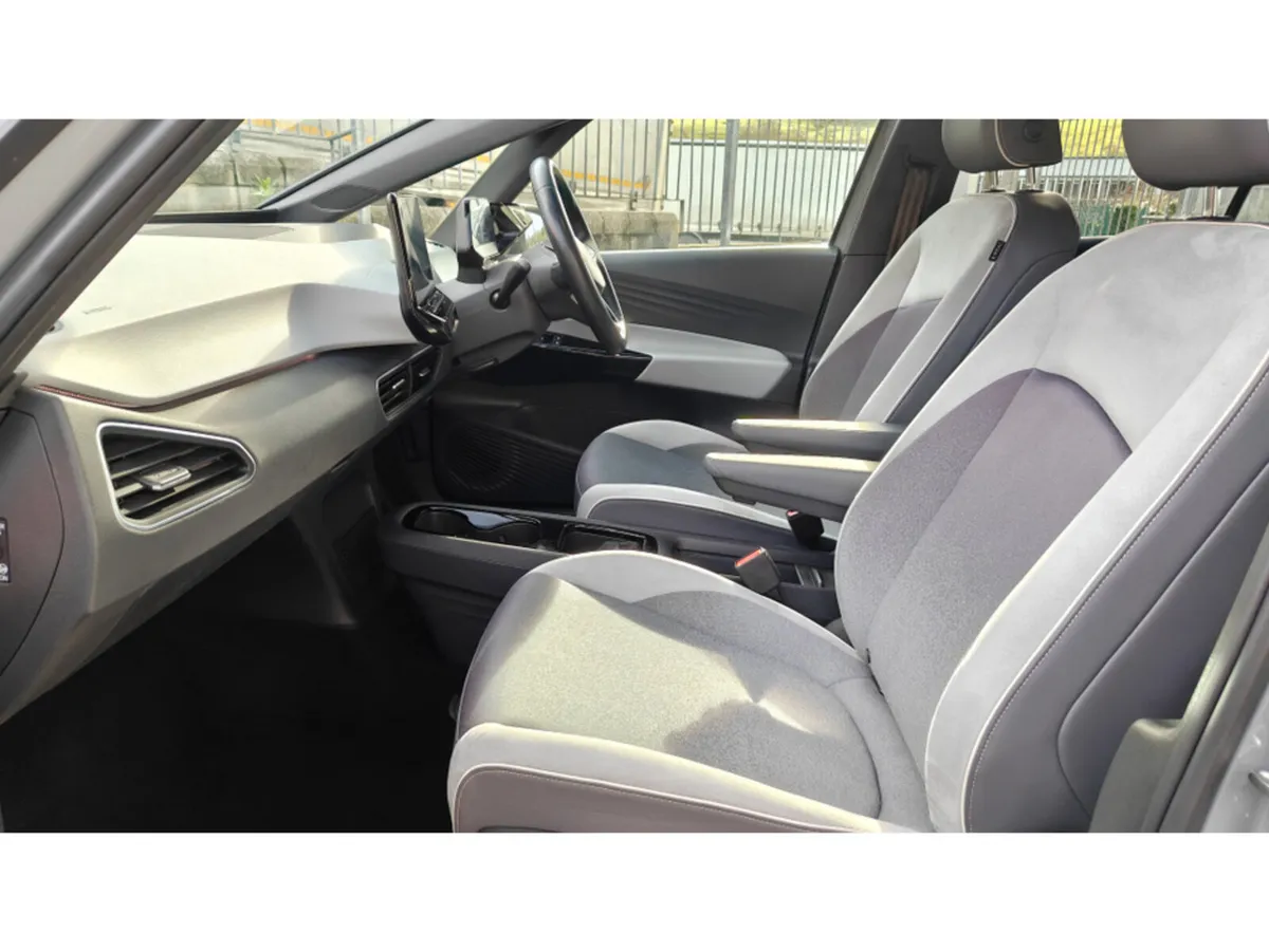 Volkswagen ID.3 PRO 107 KW Family 58KWH 145 BHP- A - Image 4